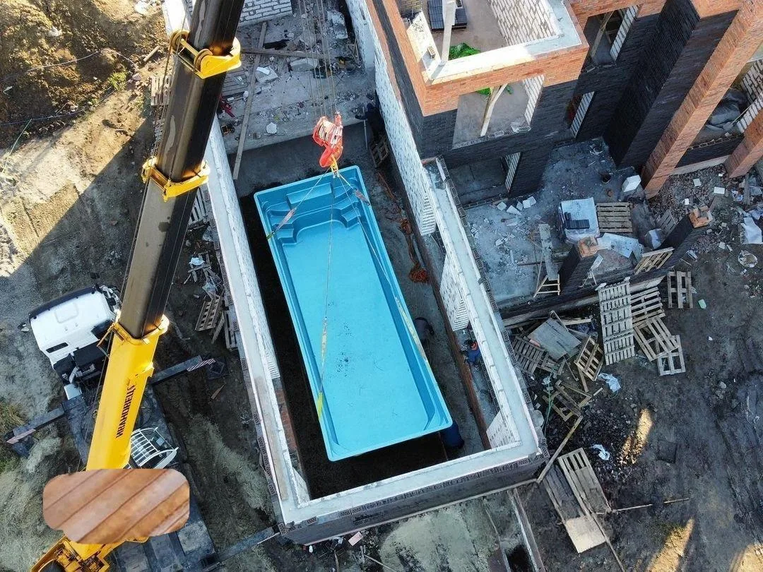 Laguna 9 — зона отдыха у бассейна в Липецке